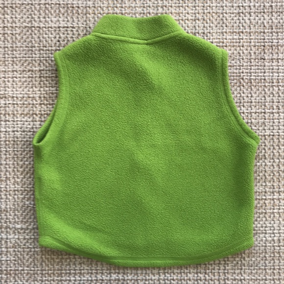 Patagonia Fleece Vest (size 18m) - Picture 2 of 3